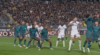 1793236327375080894.gif 趣博图片展示